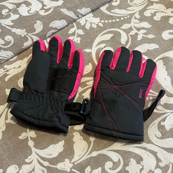 Kids Winter Gloves Size S - Picture 1 of 3